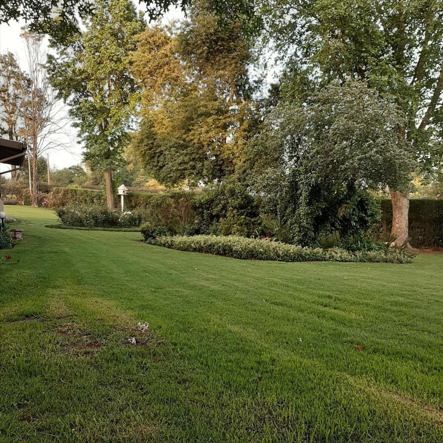 Rosedale Self Catering Cottage With Pool And Large Entertainment Bbq Area Henburg Park Exterior photo